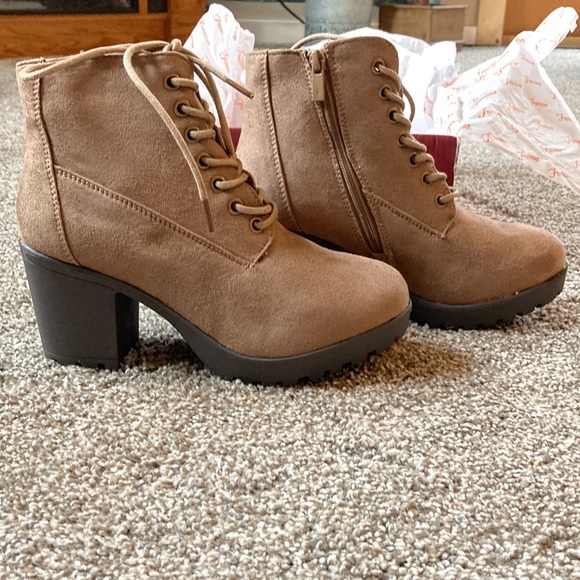 Forever tan suede ankle boots - Picture 4 of 5
